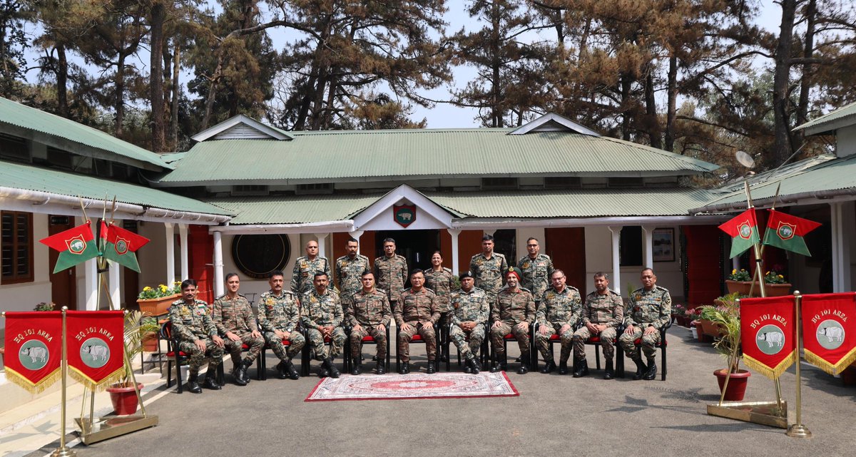 easterncomd's tweet image. Under the aegis of #EasternCommand, HQ 101 Area hosted the “Army–BSF Synergy Seminar 2026” at #Shillong today in collaboration with #BSF Meghalaya Frontier. The seminar focused on enhancing operational coordination, strengthening joint synergy, improving information sharing and