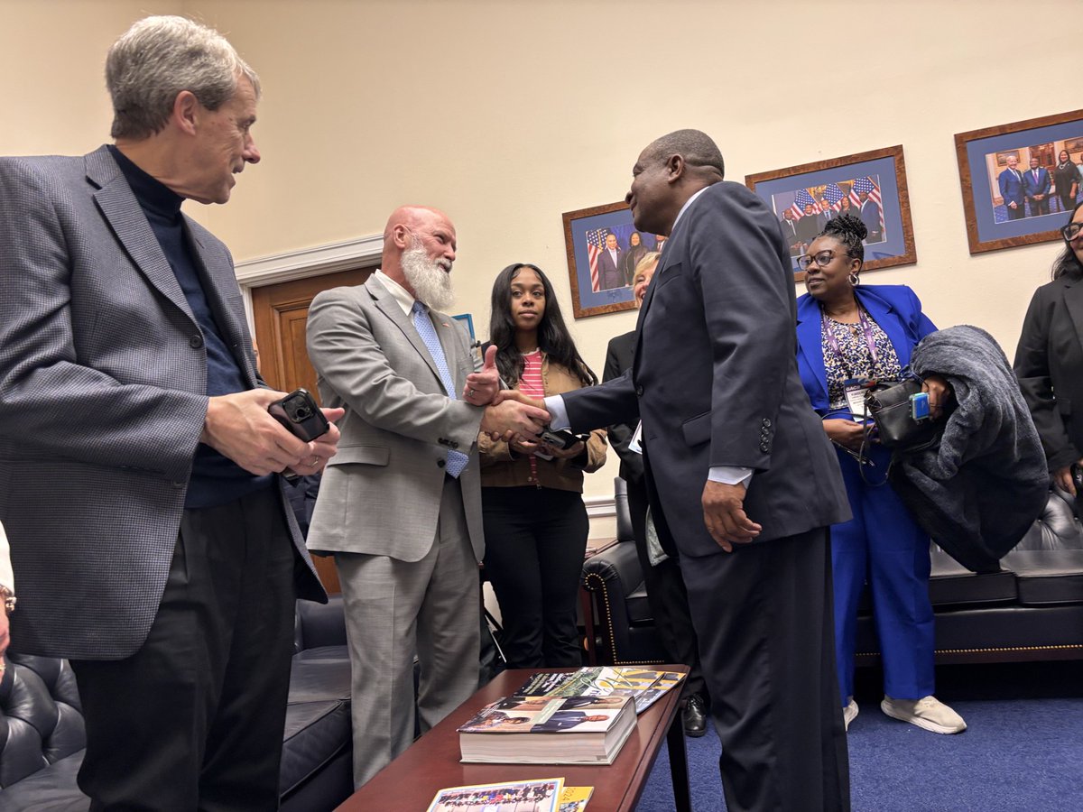 Neighbors FCU tweet media