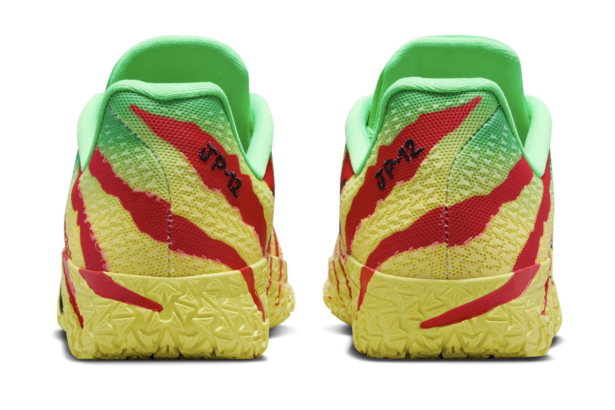 Sole Retriever tweet media