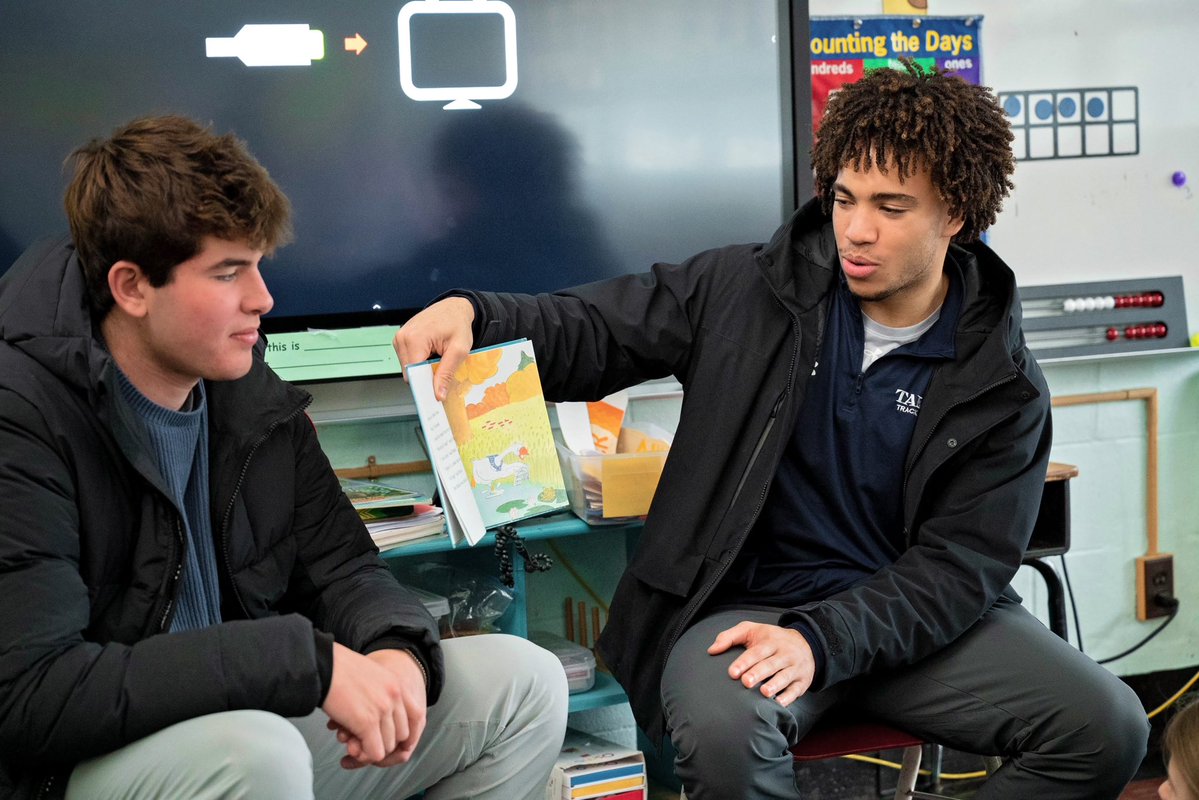 Coach Jeff Moore tweet media