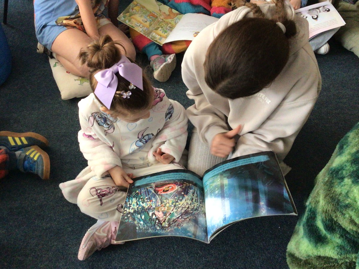 Claygate Primary School tweet media