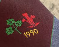 jpstafford's tweet photo. In Dublin in 1990, Ireland and Wales were both rooted in the second division of world rugby and both sides were fighting to avoid a whitewash (Wales's first).
Ireland won a poor game 14-8. #IREvWAL
It was Wales's 5th straight loss, which was then a record. #rugbyhistory #6N https://t.co/TtvOCa0Grk