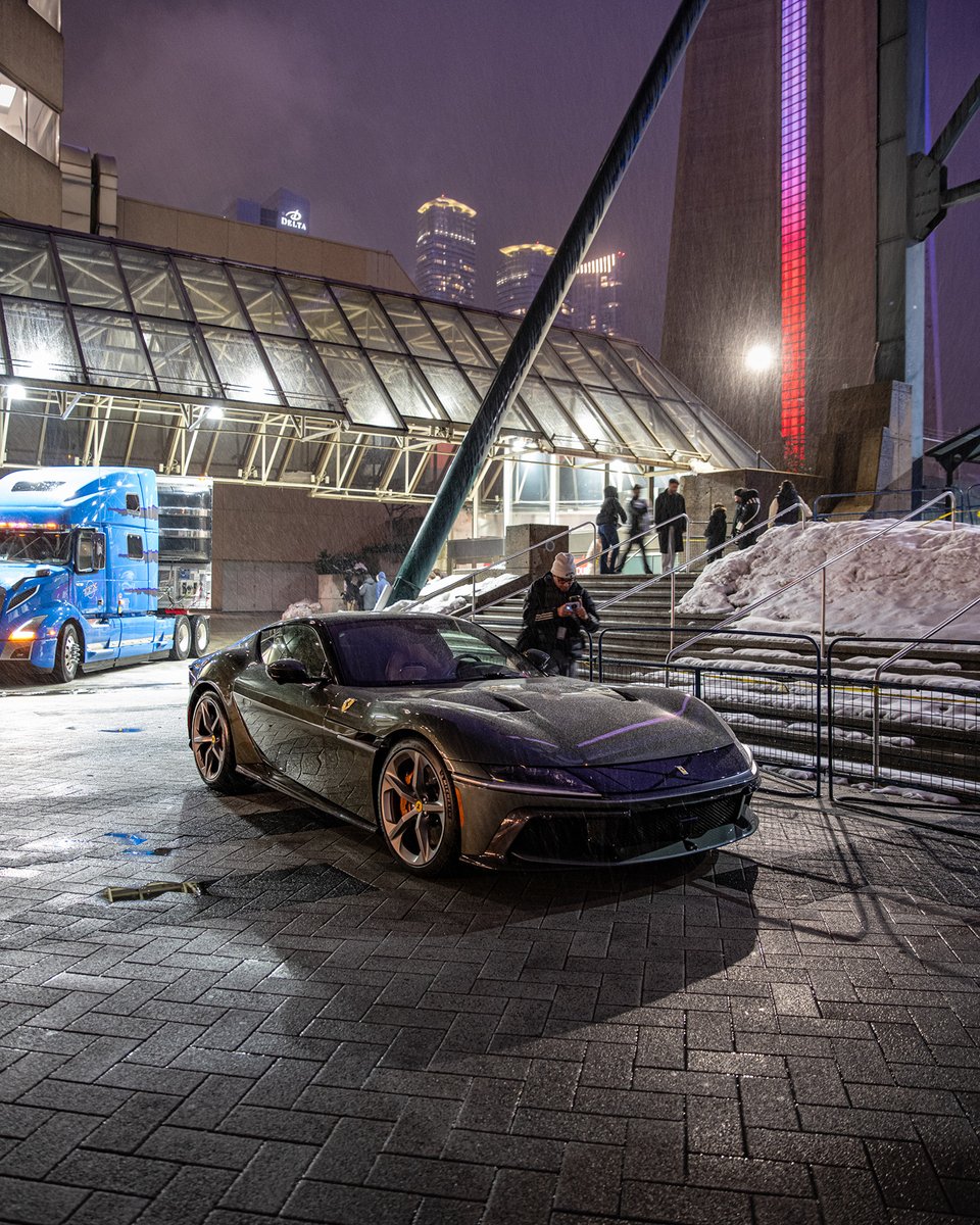 Canadian International AutoShow tweet media