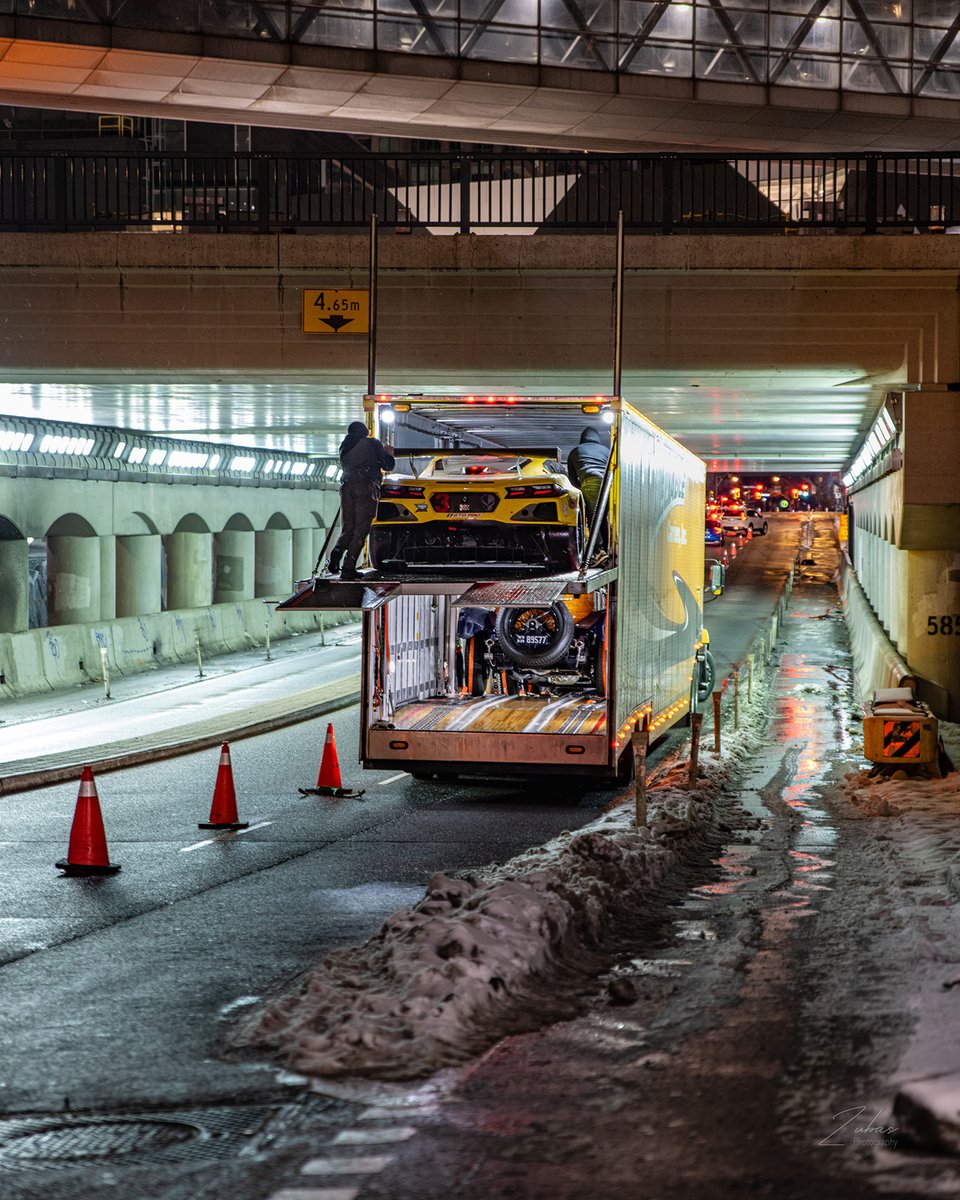 Canadian International AutoShow tweet media