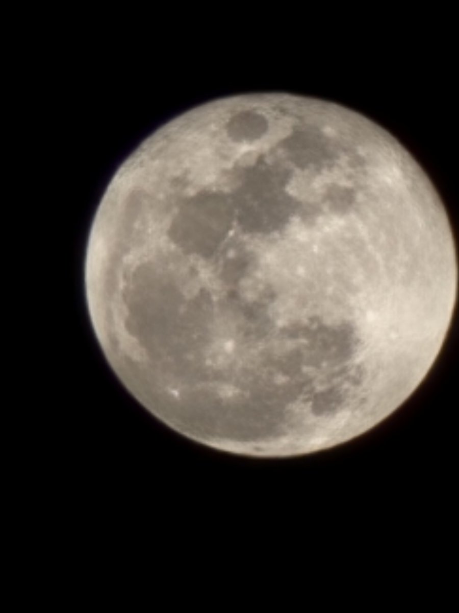 Everlast_Da_DJ's tweet photo. Happy Full Moon everybody.
#fullmoon #moon #FYP  #Astrology #universe https://t.co/uWS6inpBc6