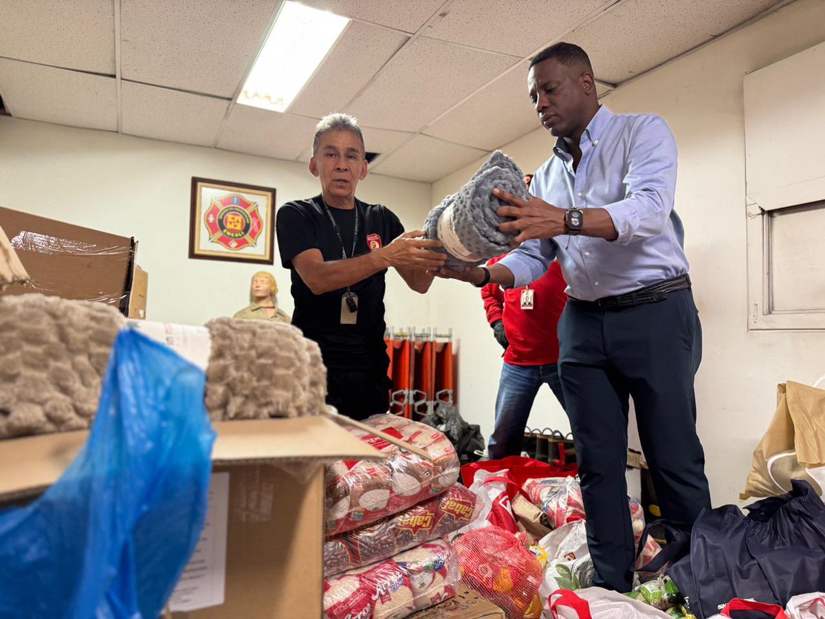 Roger Mina tweet media