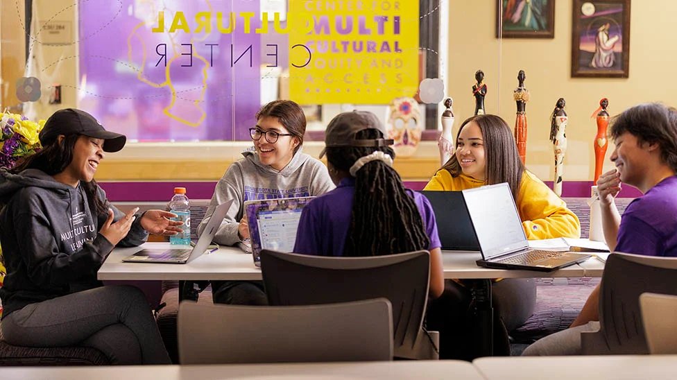 Annastacia Belladonna, State Director tweet media