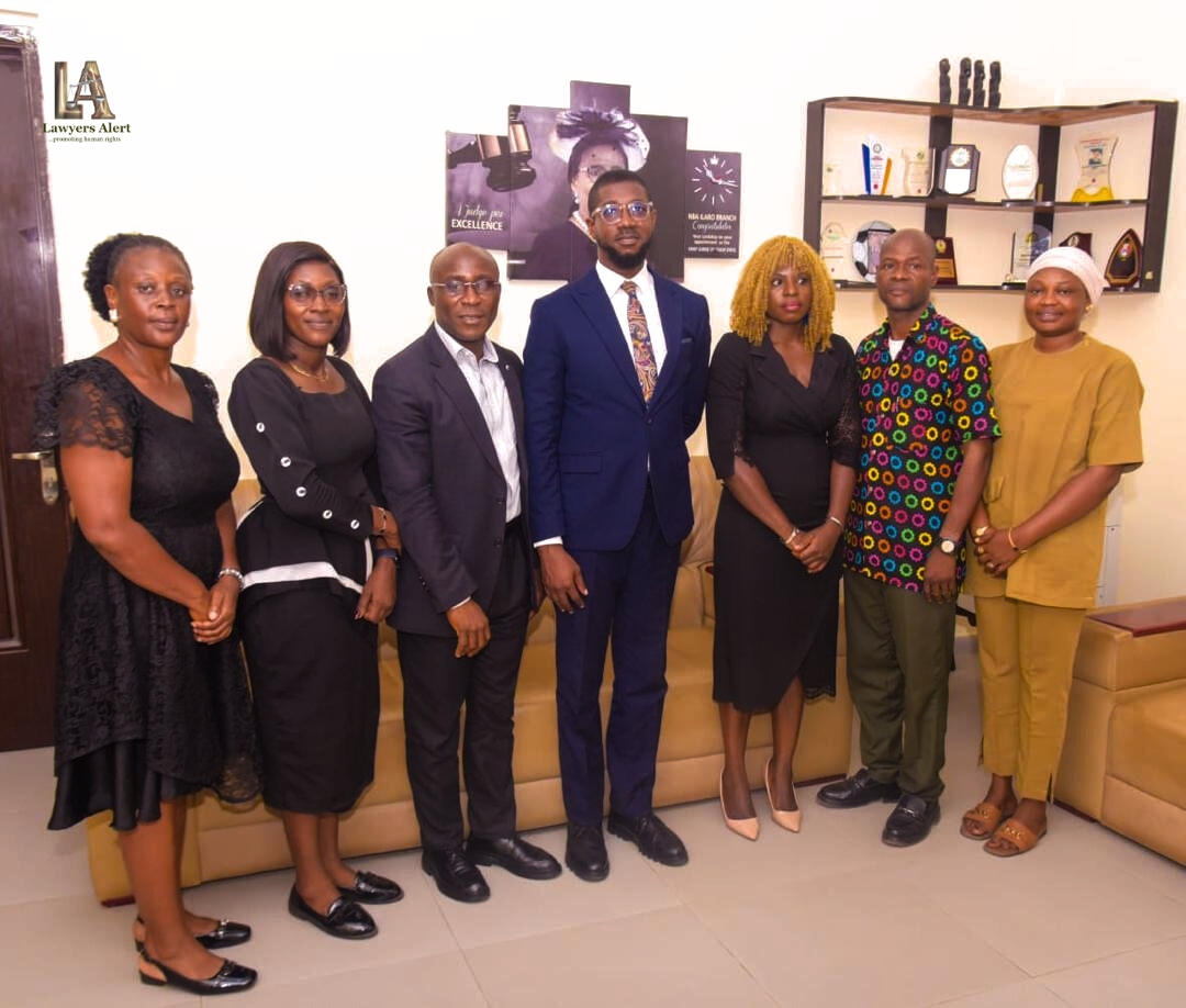lawyersalertng's tweet photo. As part of our ongoing efforts to advance reproductive rights in Nigeria, we paid a strategic working visit to the Ogun State Judiciary, led by the Chief Judge, Hon. Justice Mosunmola Arinola Dipeolu, FICMC, and represented by the Chief Registrar and management team. The visit provided a critical opportunity to position Lawyers Alert as a key partner in advancing rights-based initiatives within the state’s justice system.

We briefed the team on our recently concluded trainings in the state and highlighted our reproductive rights initiatives, proposing collaboration, integration of junior Ministry of Justice staff into future trainings, and opportunities for judges to share practical insights with participants. These proposals are designed to strengthen capacity, foster knowledge-sharing, and embed reproductive rights awareness across the judiciary.

The Chief Registrar and the team commended Lawyers Alert’s work, expressed readiness to support our proposals. The engagement successfully strengthened our institutional ties with the Judiciary, created pathways for meaningful collaboration, and amplified our influence in promoting reproductive rights.