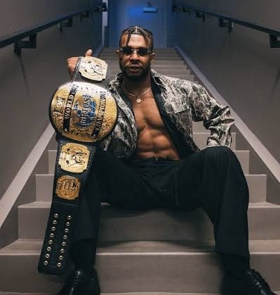 WrestleGuru tweet media