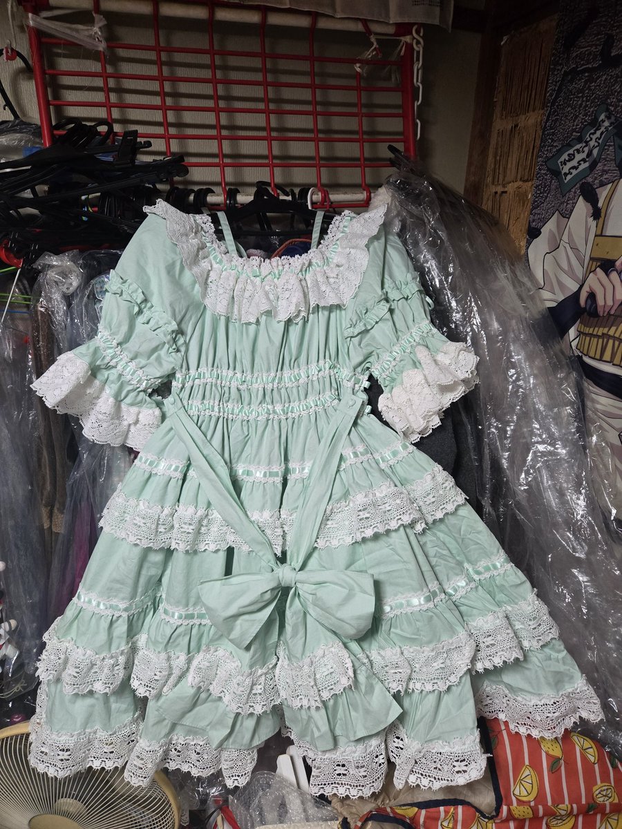 BABYの、Confiture Ribbonワンピースのミント色が2月に届いた！リボン