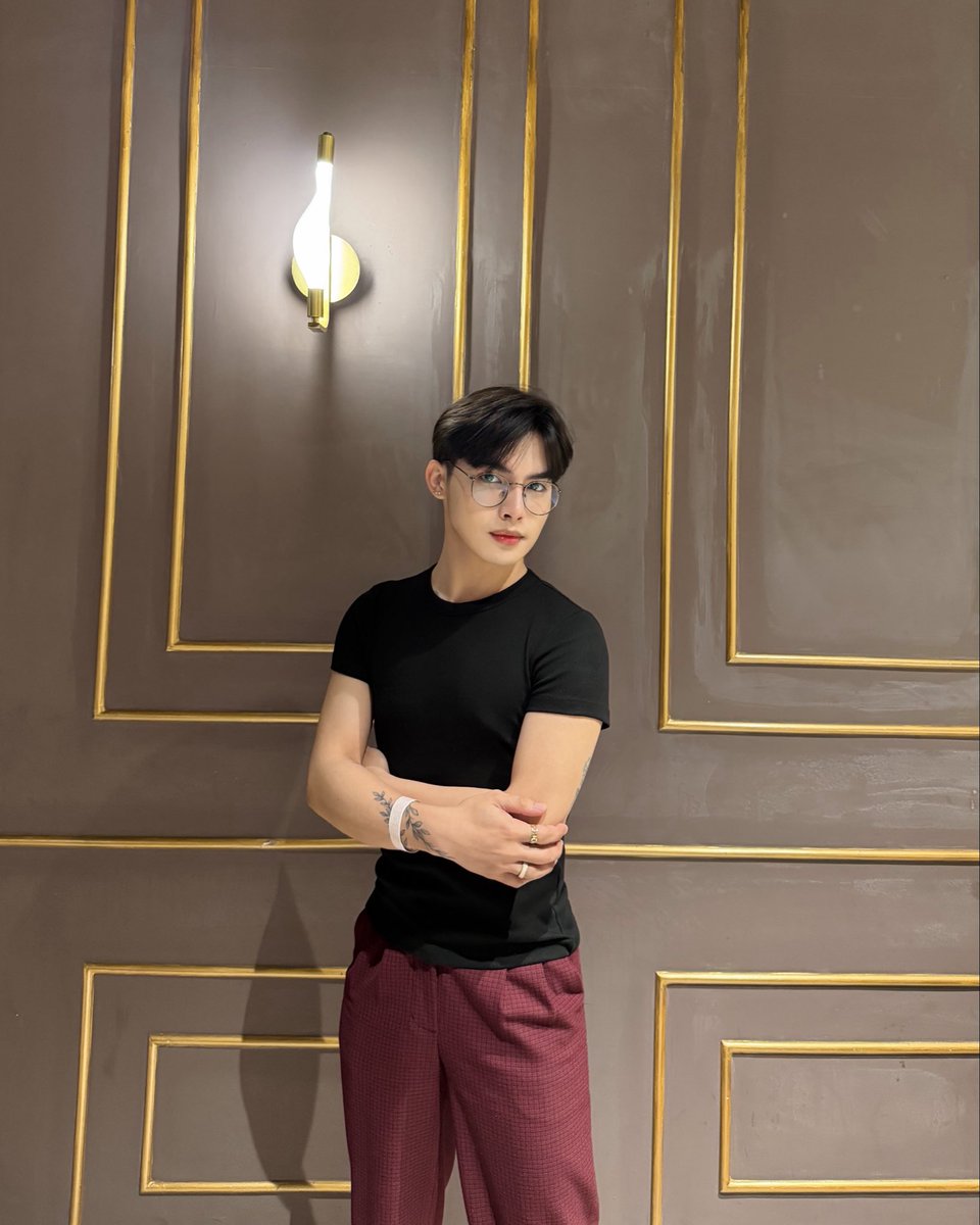 ERICK 👽 tweet media