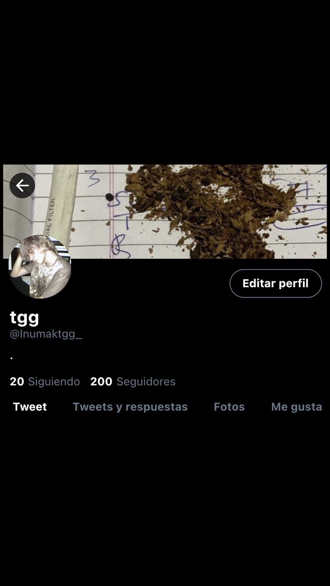puntomeggolico_'s tweet photo. Inumaki Toge(20)
-En pareja con Sukuna
-Consigue peleadores para el club
-Esta tratando de dejar las drogas
-Hakari, lo encontró Tirado con sobredosis y lo acogió 
-Hace todo lo que esté le pida 
-no le tiembla la mano para pelear https://t.co/gopQIQlrie