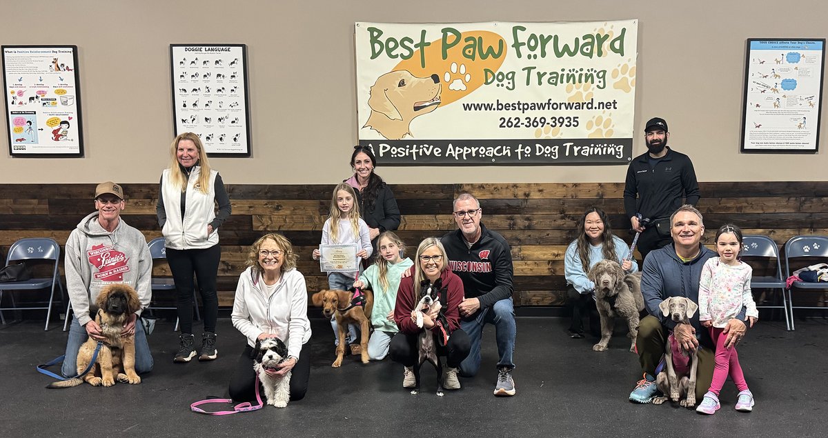 bestpawforwardw's tweet photo. Congrats #PuppyKindergarten grads! Through fun games, consistent practice and plenty of treats (and laughs!), these teams built stronger bonds and developed valuable skills to help their puppies grow into well-mannered family members. #GradPhotos #Dogs #Puppy #RewardBasedTraining https://t.co/x2cdfmrxg7