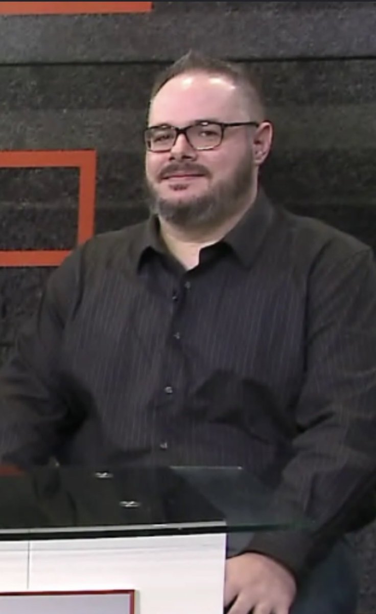 Walter Orange tweet media