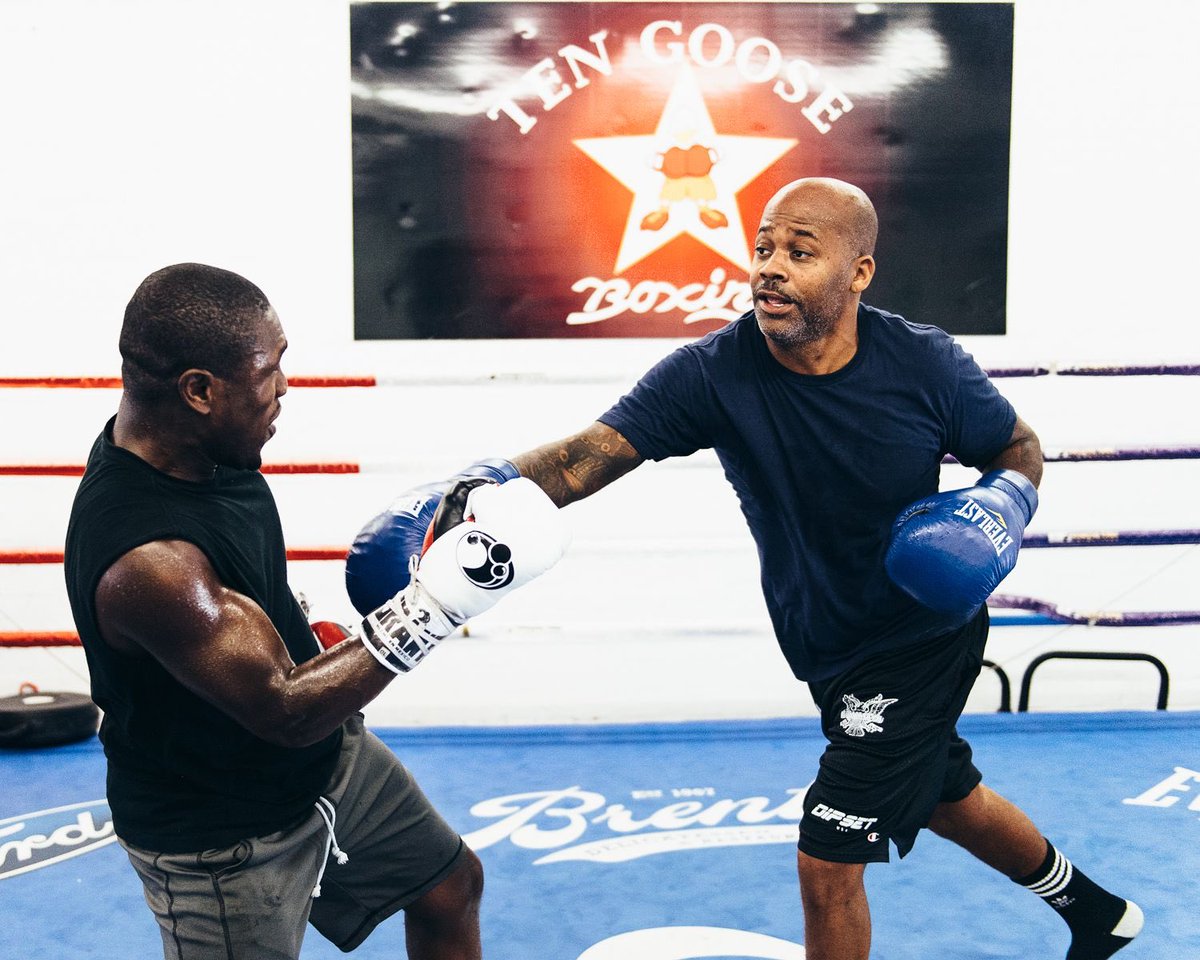 Andre Berto tweet media