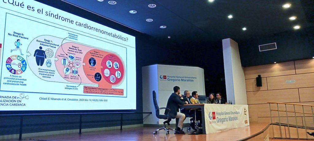 CardioHGUGM's tweet photo. Segunda mesa #JIC2026
Síndrome Cardiorrenometabolico
@Cardioren
Diálogo, discusión y valiosa opinión experta de #MarcoVaca @paullaceriborra @ZorbaBlazquez #MaiteVidan @caravaca_pedro
Manejo transversal entre #MedInterna #Geriatria #Nefrologia #Cardiologia
@CardioRenalSEC https://t.co/rawkn8mgHy