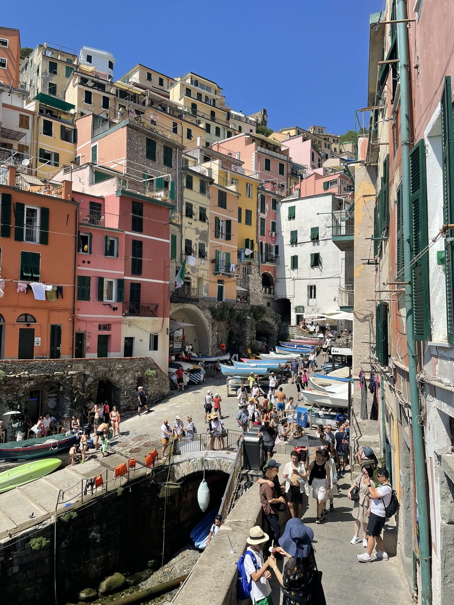 เนียยยย ถ่ายเองกับมือ มันสวยจริงแบบบโคตรรรรรร ปีนี้เลยจะกลับไปอีก ถึงแม้ว่ารอบนี้จะเหลือคนเดียวละ😂 ลุยครับบบ