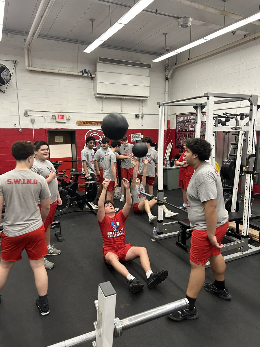 Greg Lauri tweet media