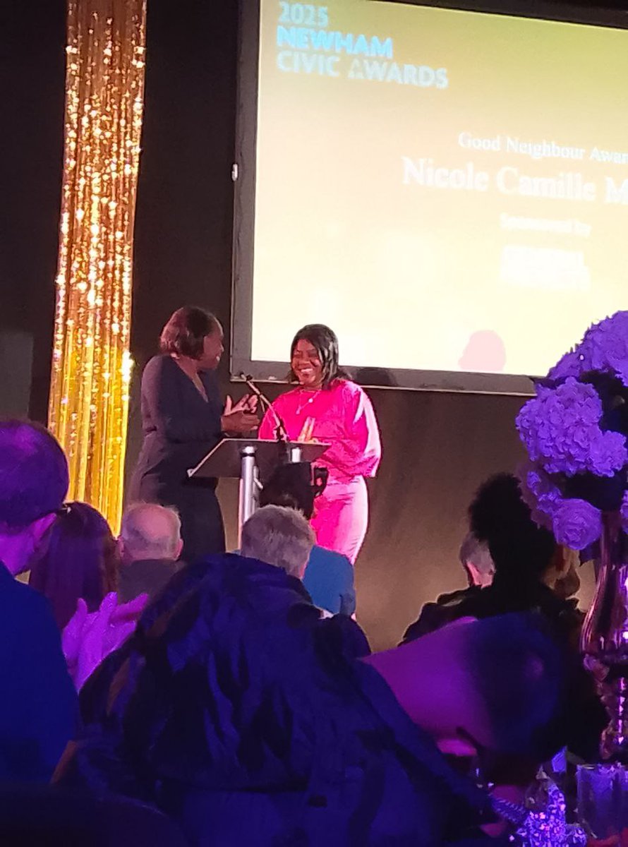NicoleMo30's tweet photo. Newham Civic Awards Beautiful 🥰🙏🏾🥰 @rokhsanafiaz @NewhamLondon @NewhamCouncil @NewhamCouncil #NewhamCivicAwards @NewhamVolunteer @VolunteersNewha https://t.co/6lvyzpekgp