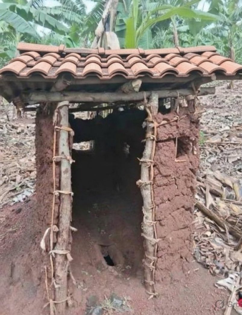 EmminesKesho's tweet photo. Now planned kid is asking what is this dad😠😠 https://t.co/0sl6qyYa8D