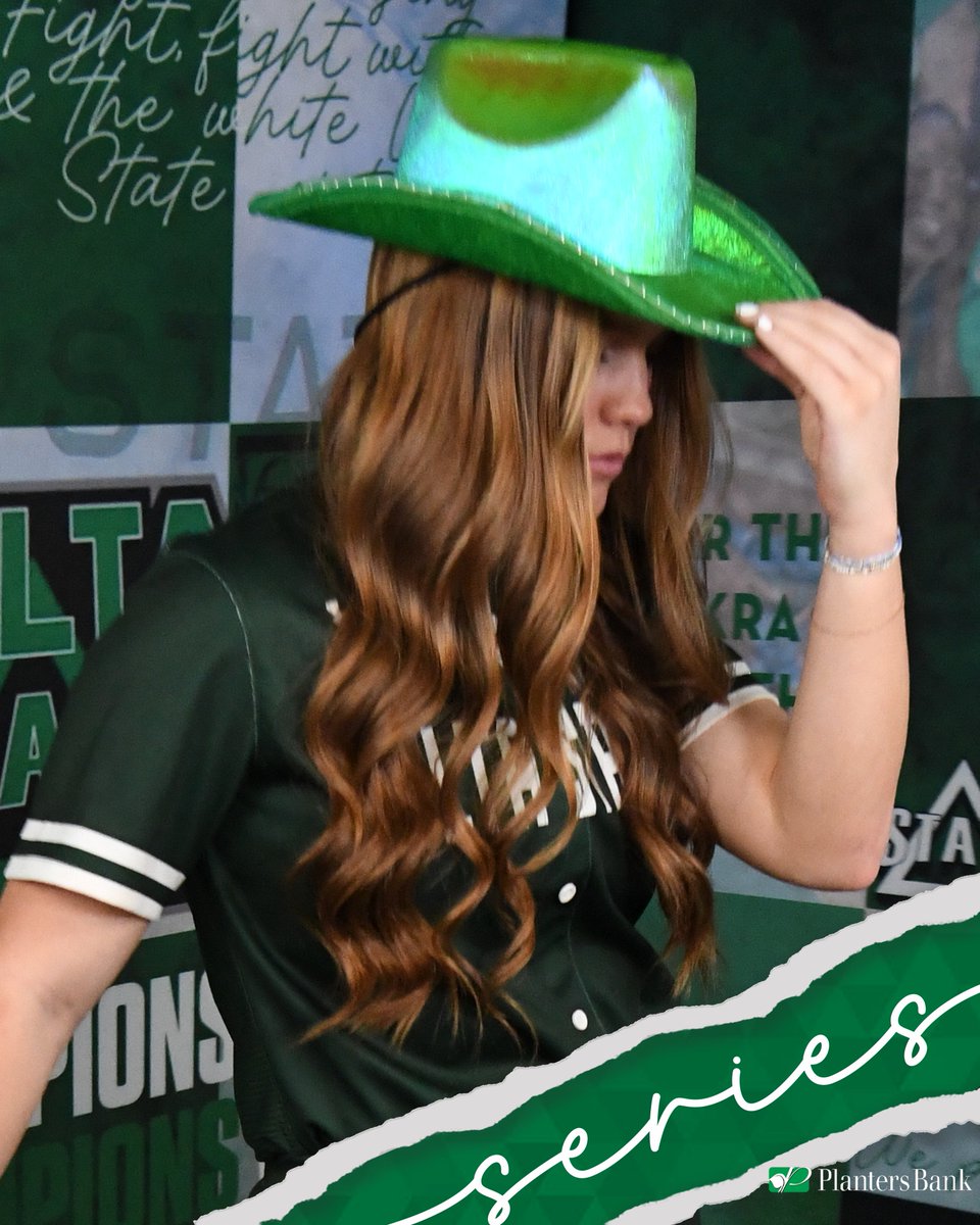 Lady Statesmen Softball tweet media