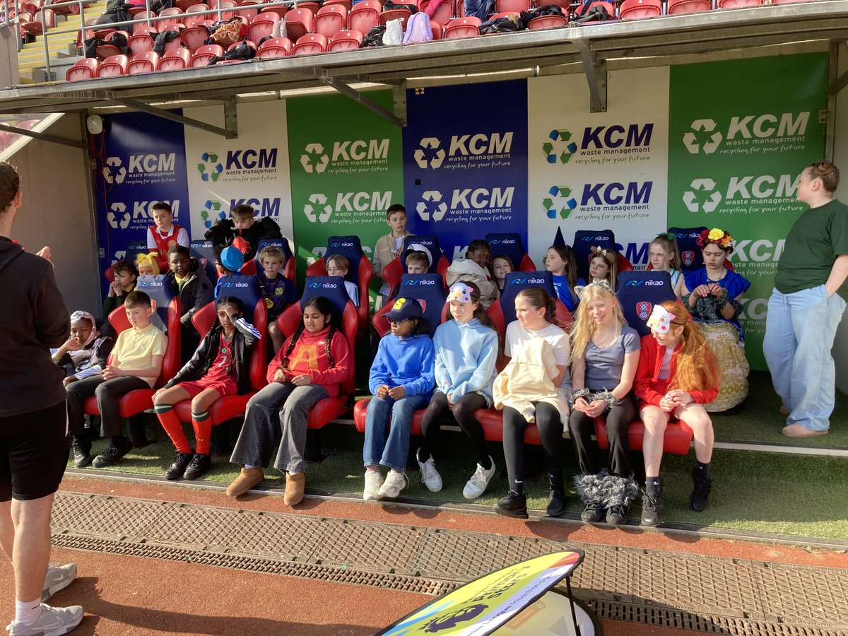 Gavin Sharp ADE tweet media