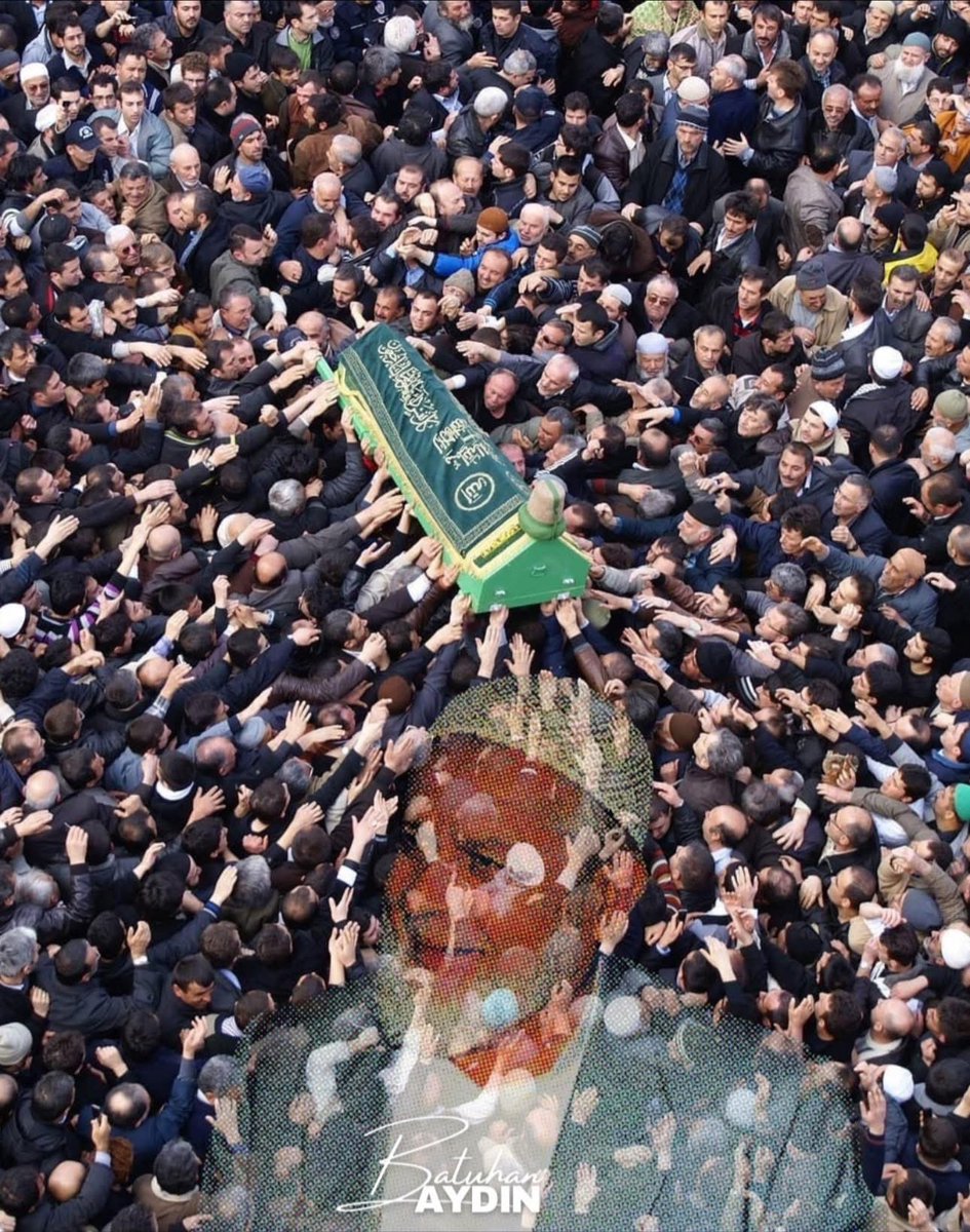 Konya’mızın manevi şahsiyetlerinden, Kapu Camii vaizi Tahir Büyükkörükçü Hocamızı vefatının sene-i devriyesinde saygı,hürmet rahmetle yâd ediyorum…

#TahirBüyükkörükçü
