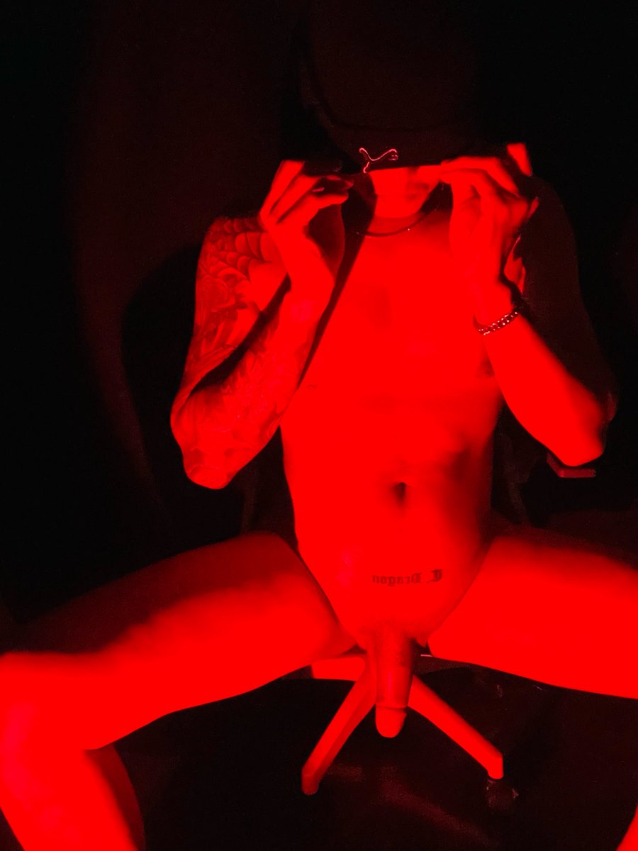 Tanwa Dragon… tweet media