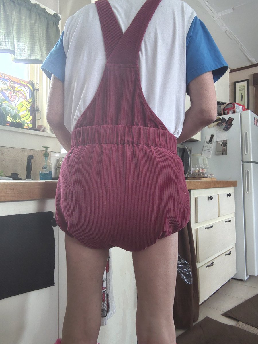 Maine Diaper boy tweet media