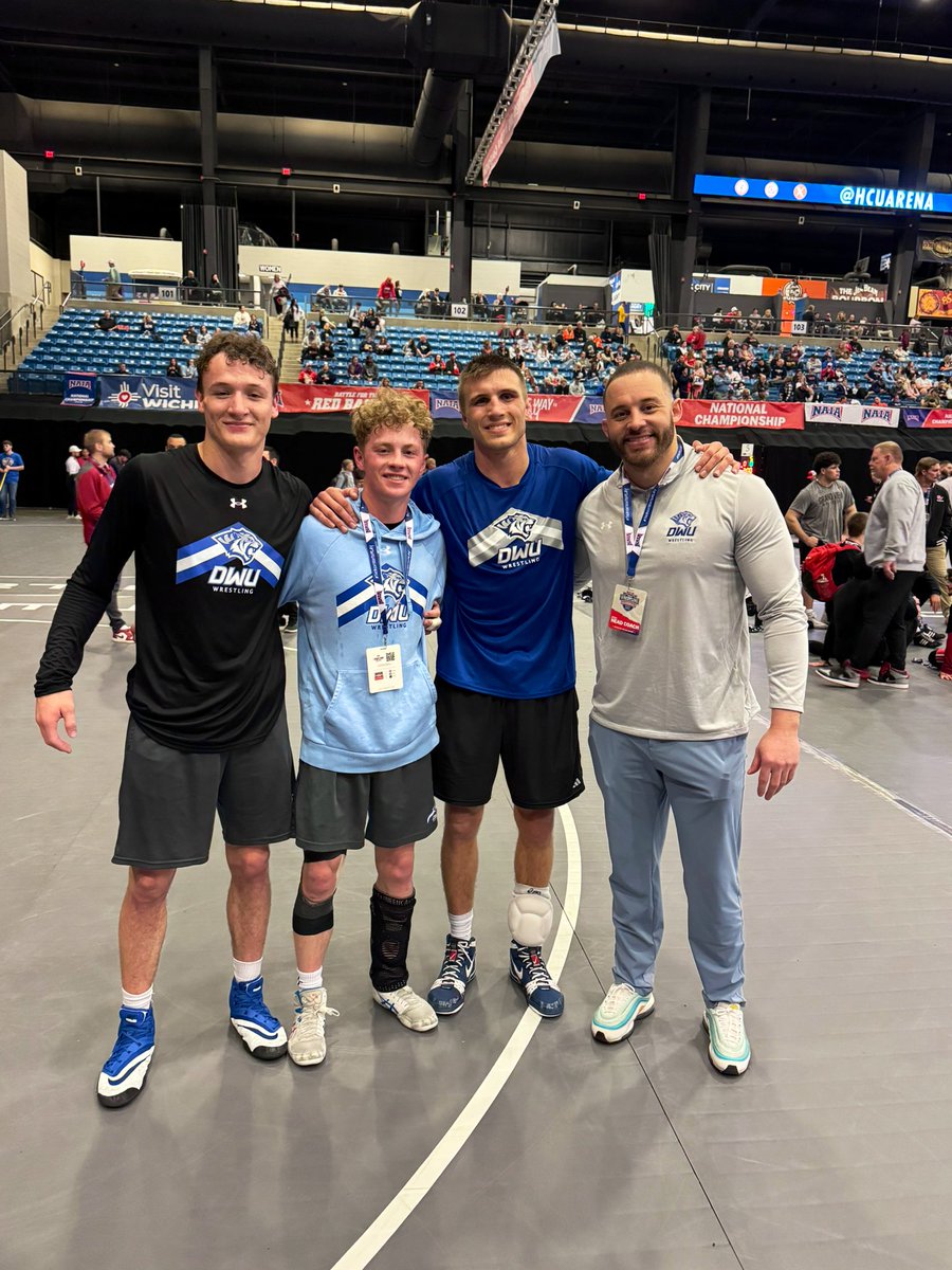 Ross Cimpl tweet media