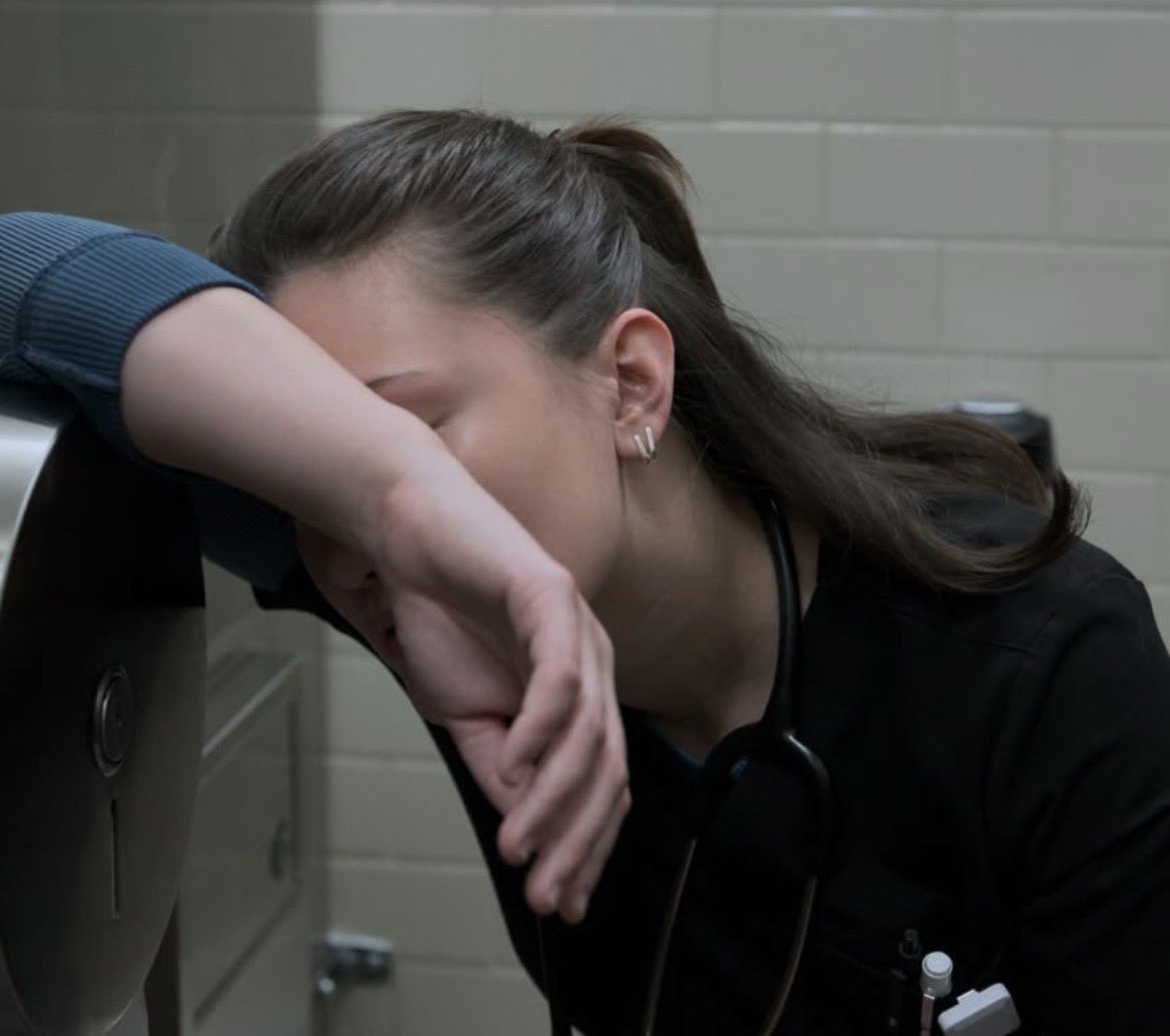 trin’s half up half down tweet media