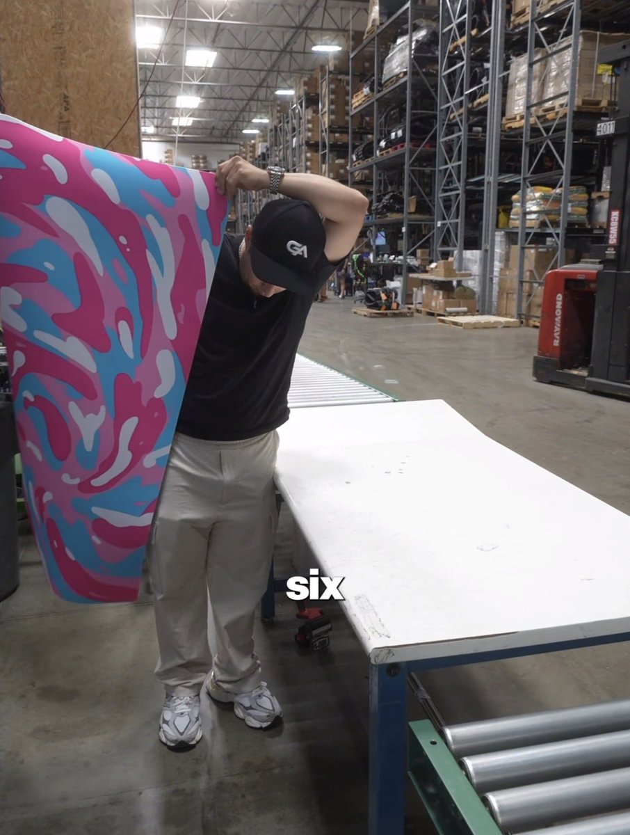 GutzyAiden tweet media