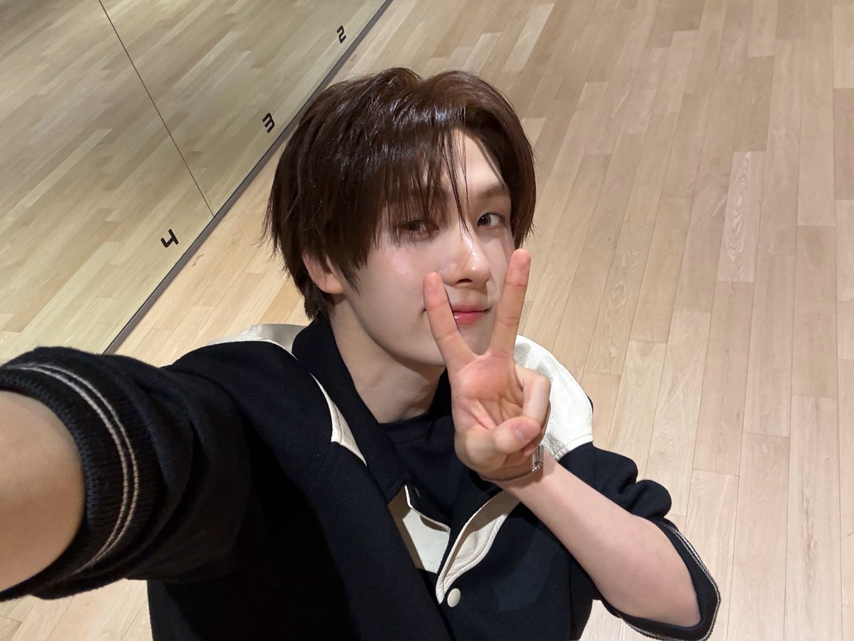 TWS WEVERSE tweet media