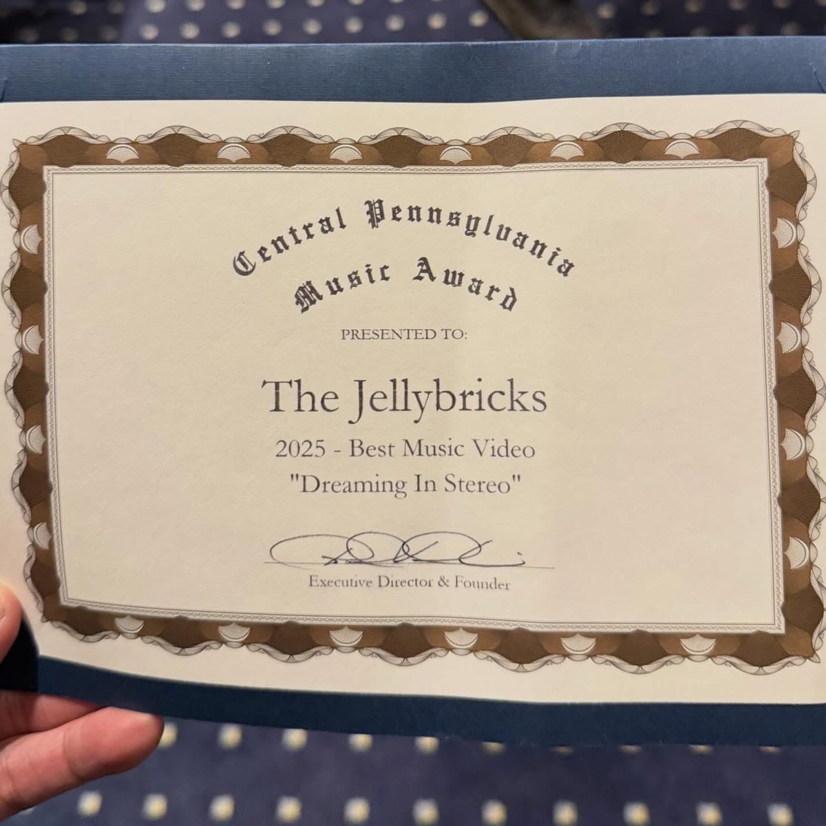 TheJellybricks's tweet photo. Thank you @cpmhof!! What a night! We’re so honored to have received the Best Music Video, Best Alt Rock Band, and Album of the Year awards. Congrats to all the winners and nominees of the night!
#cpmas2026 #cpmas #thejellybricks #cpmhof #wickedcoolrecords https://t.co/VllLWymvbA