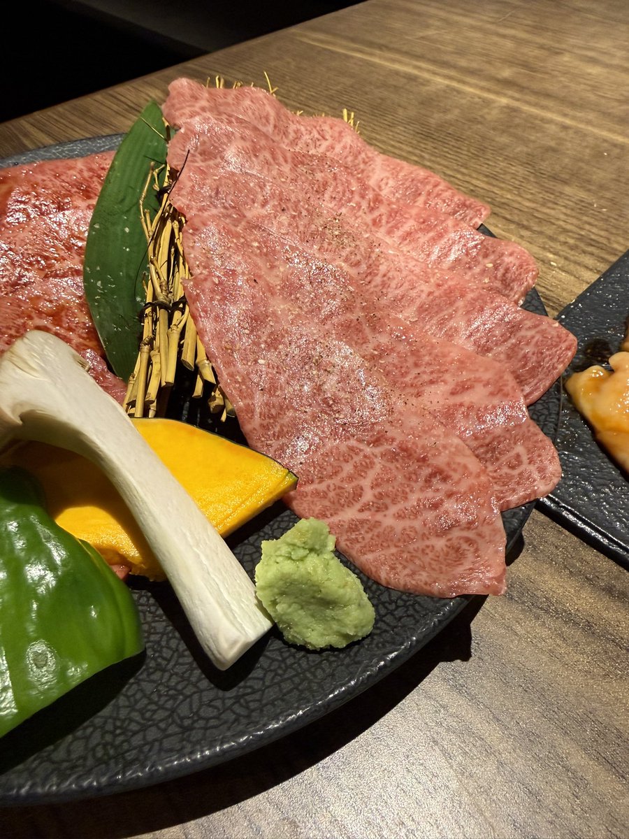 goa528goa's tweet photo. #和牛ひらき大宮店
#ズズZuzu #楊文孜

台湾YouTubeズズさんの動画で紹介されていたひらきさんに行って来ました。
結論から言うと完璧なお店です。接客、味とも申し分なかったです。ズズさんを助けられたオーナーさんの人柄が伺えるお店でした。またお伺いしたいお店です。 https://t.co/GR6j4d8cDj