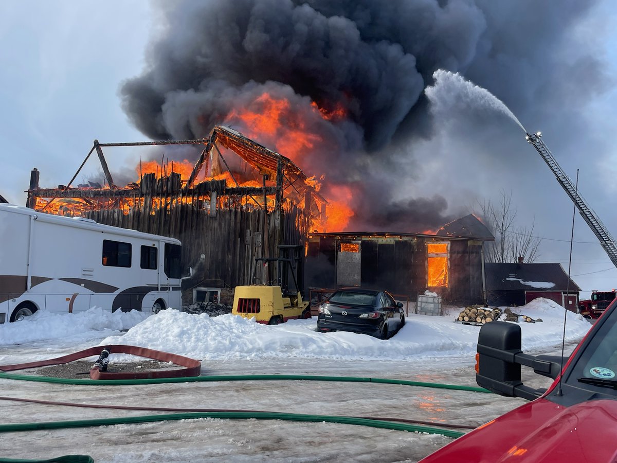 Toronto Fire Services 🇨🇦 tweet media