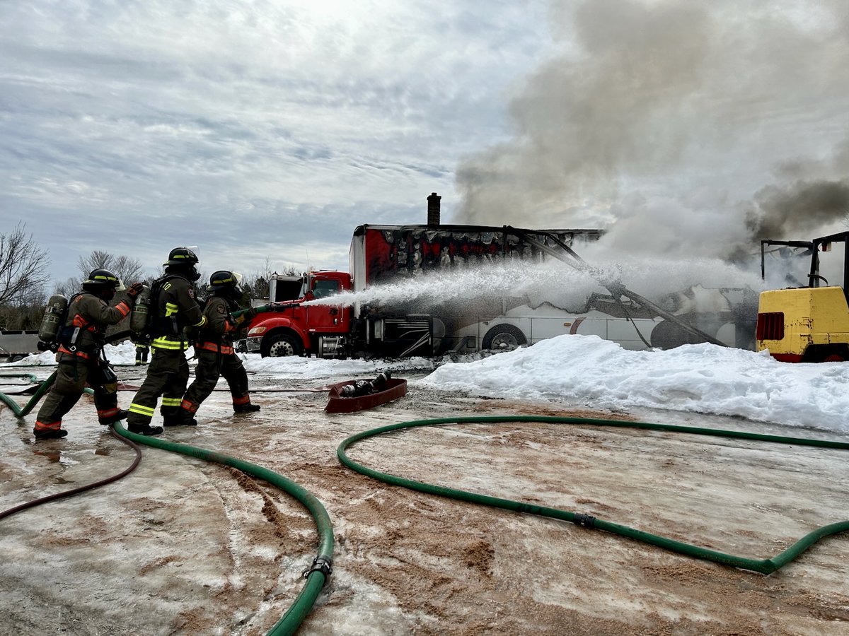 Toronto Fire Services 🇨🇦 tweet media