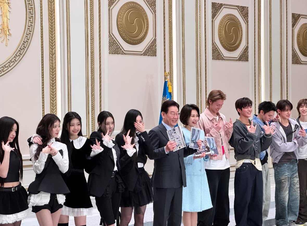 "illit aren't even that well known in korea"

literally illit: