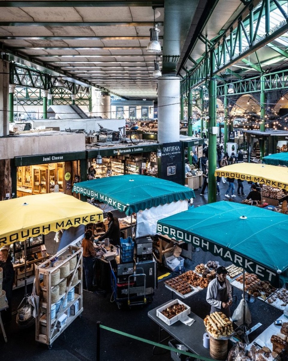 🇬🇧📍Stop 16: Tooley Street on the London Landmarks Tour

One of the oldest and largest food markets in London, Borough Market is a must-do on your upcoming London trip.
