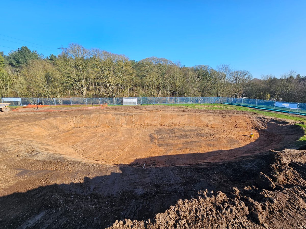 Stirlin Group tweet media