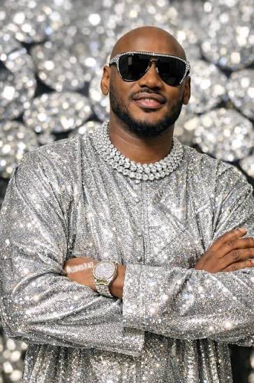 iamistukay's tweet image. Before Burna Boy sold out arenas, before Wizkid hit the Billboard Hot 100 - there was a young man from Benue named Innocent Idibia who changed everything. 2Baba didn’t just make music. He built the blueprint. #Afrobeats #2Baba