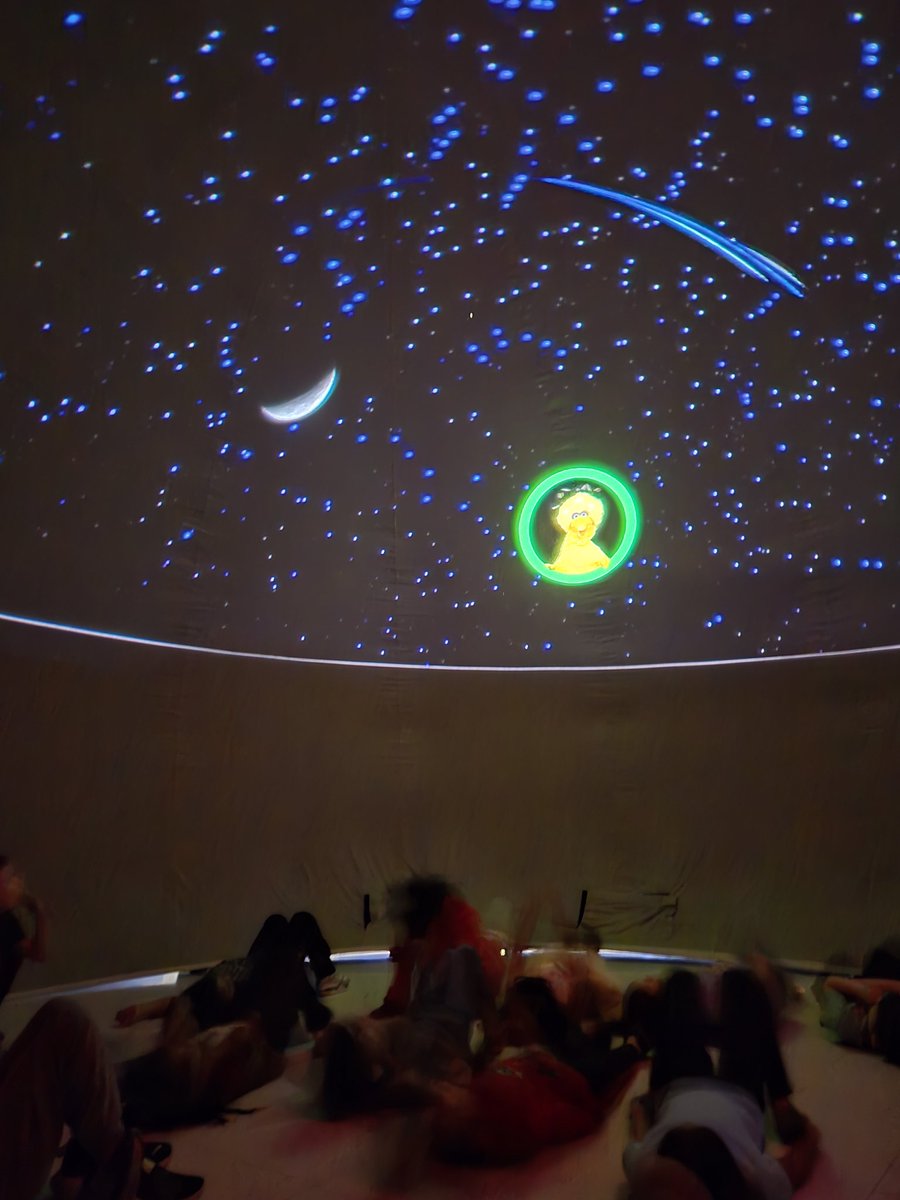 Rebecca Ross tweet media