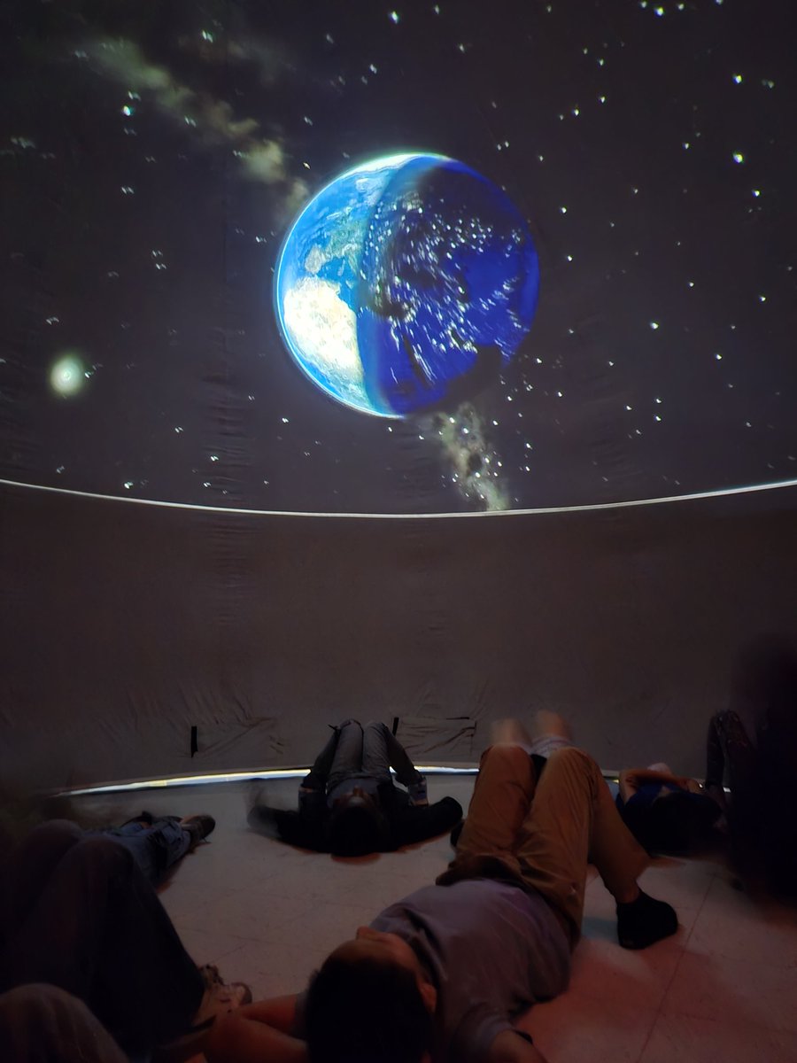 Rebecca Ross tweet media