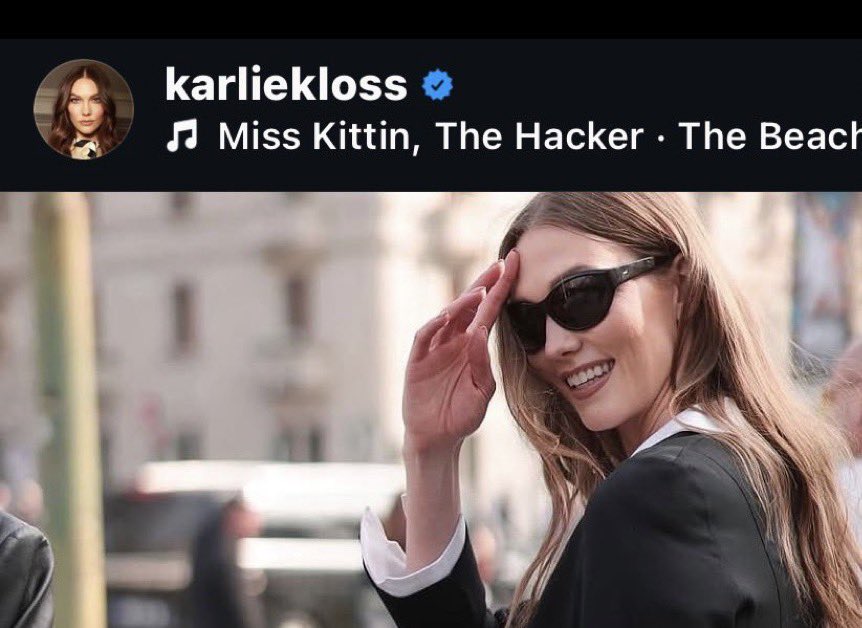 oh she’s deep in gaylor twt 😭