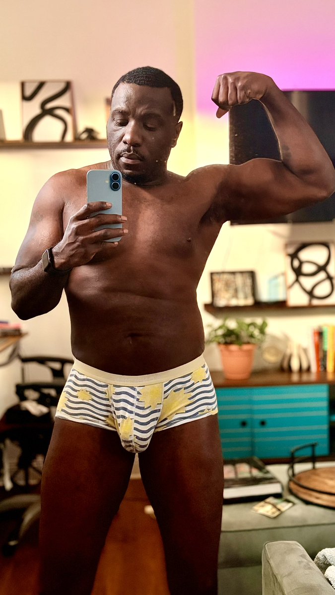 gooddude87's tweet photo. Just an update oj this Thursday. https://t.co/GfDtw0bGl6