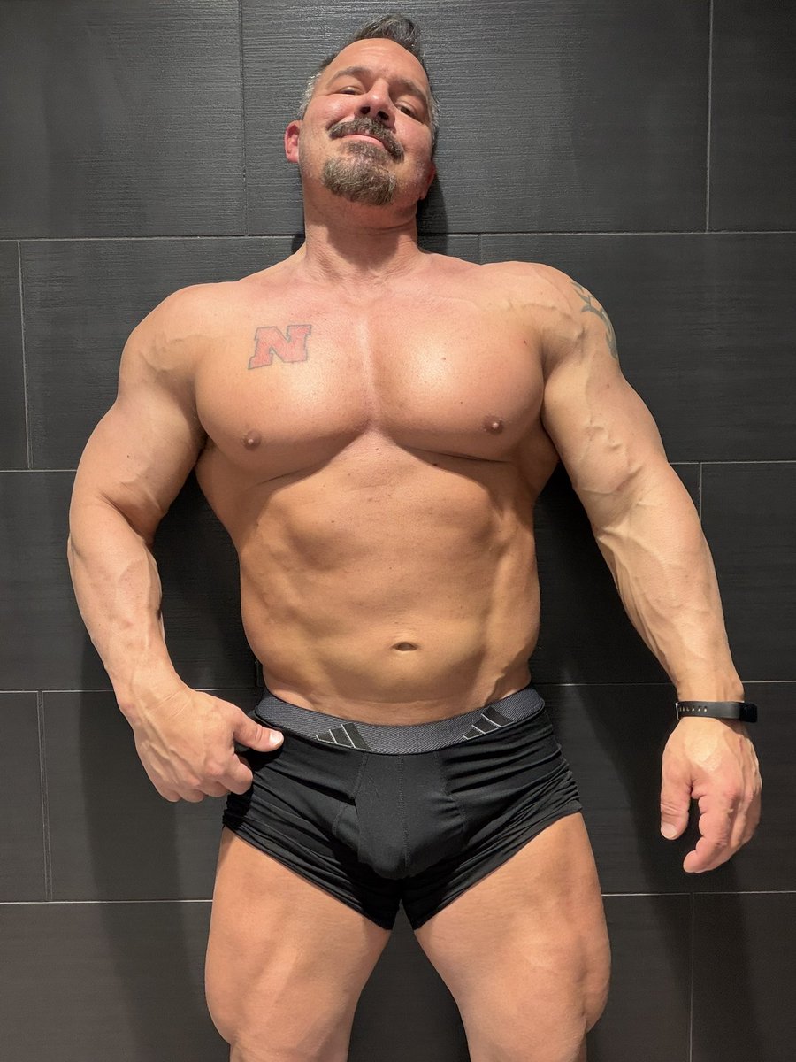 dredlifter tweet media