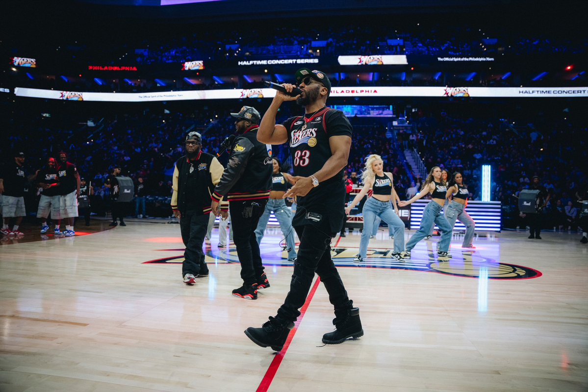 Philadelphia 76ers tweet media