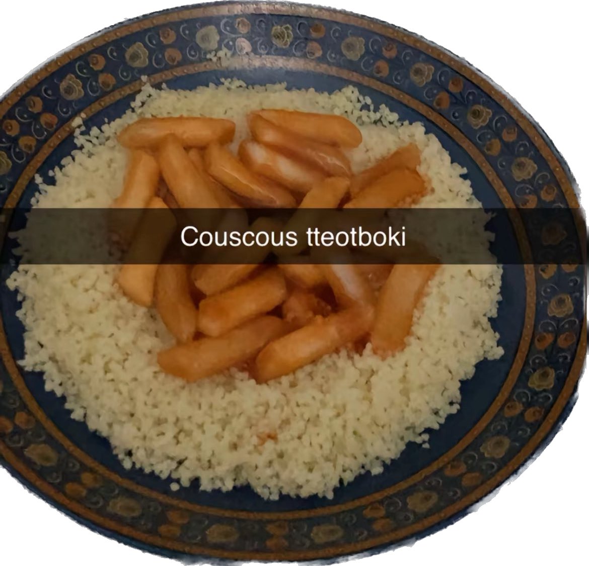 AyeSnoopp's tweet photo. Première de ma lignée à manger des ramens au merguez https://t.co/Mvao5uVekO
