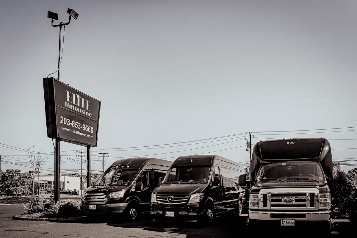 Elitelimoct's tweet photo. Tolls. Taxes. Tip.

It's all in the price we quote you. Always.

At Elite, what you see is what you pay. No meter running. No mystery fees at the end.

Just a great ride, door to door.

📞 800-659-5466 | https://t.co/JRtqGZQcm3 https://t.co/IWGuYBVQYI