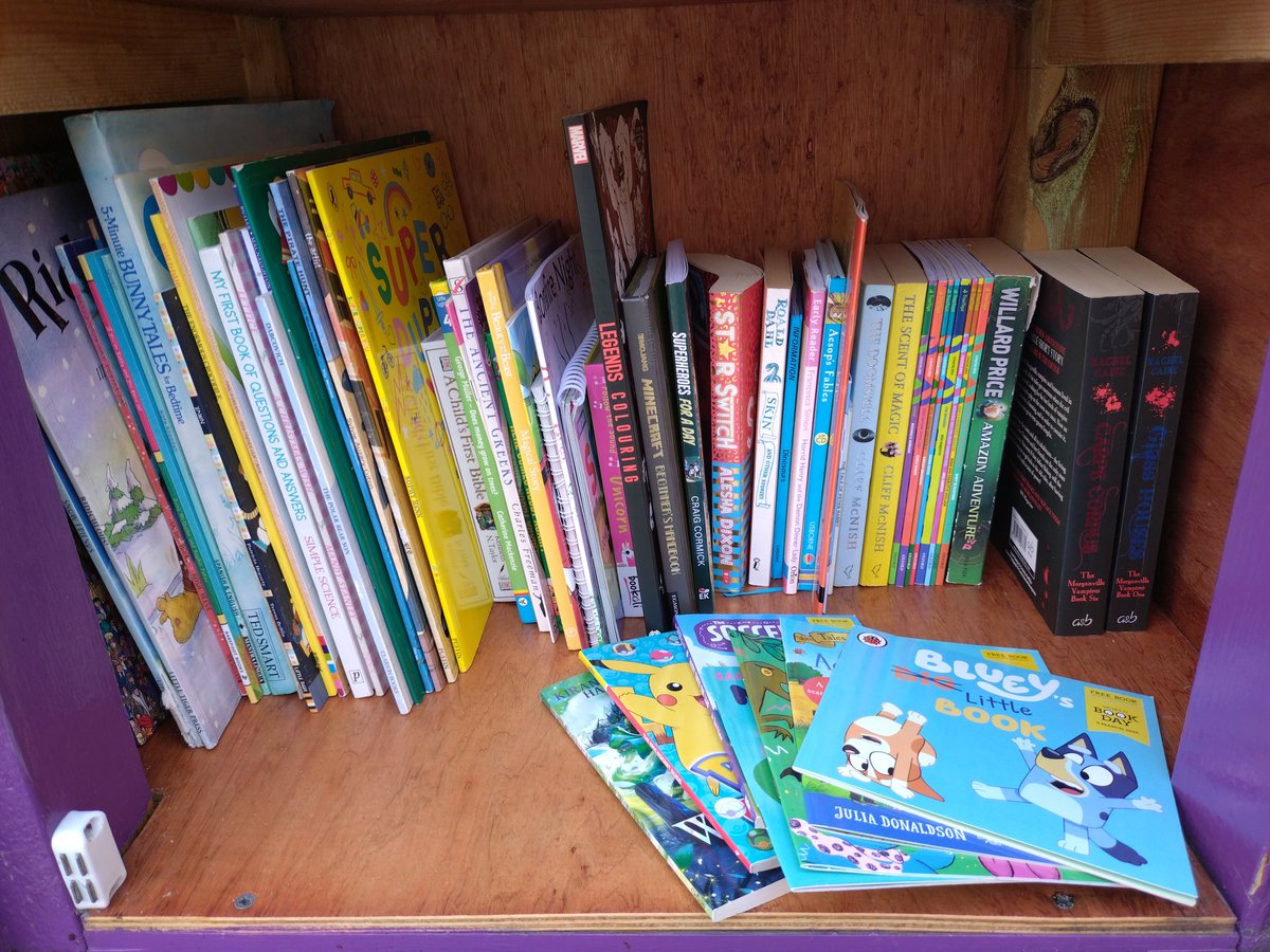 Pontefract Reads tweet media